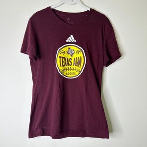 Texas A&M T-shirt Women M Maroon Adidas Aggies Team Vneck Graphic Tee Sports Fan